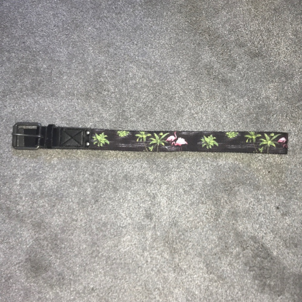 Black billabong belt